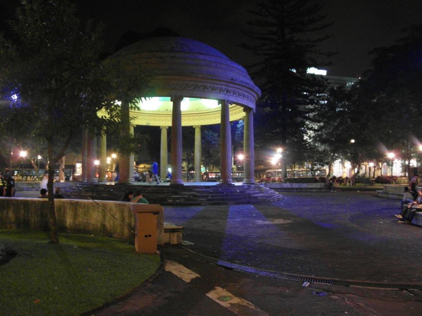Park Morazán in the evening